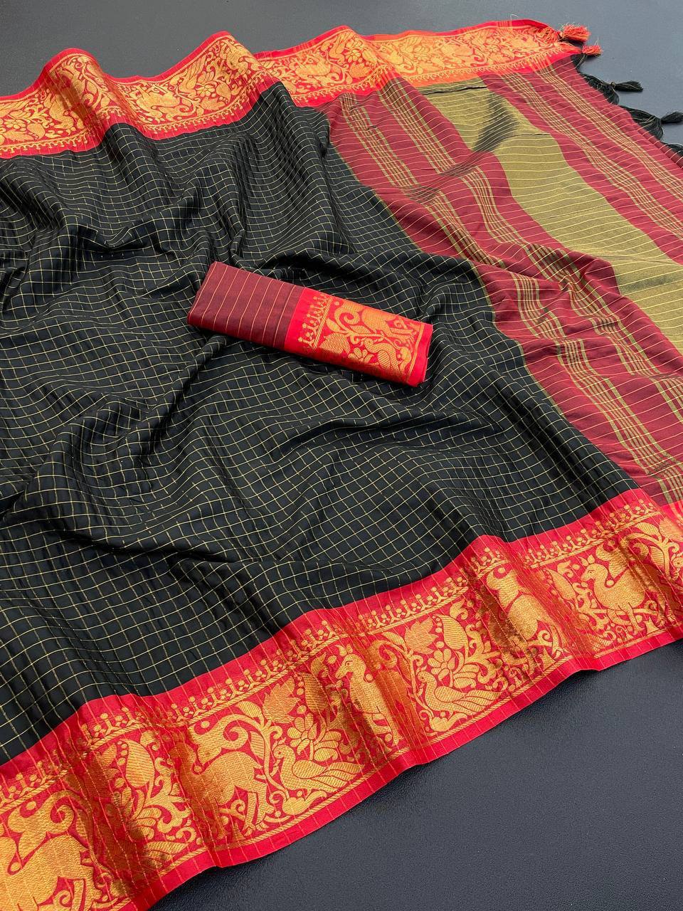 We Launching mercerised cotton silk in Exclusive border Self Viweing design