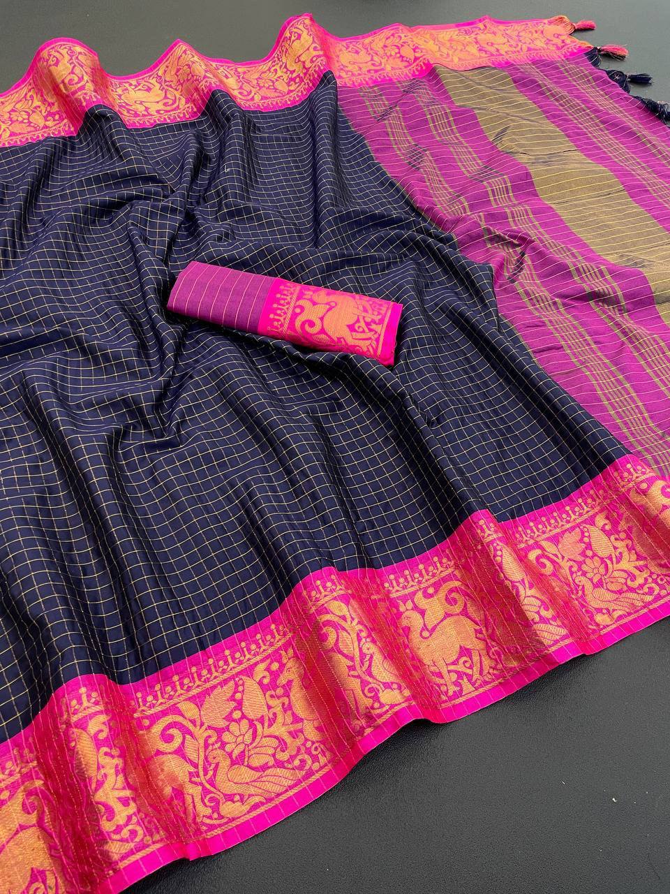We Launching mercerised cotton silk in Exclusive border Self Viweing design