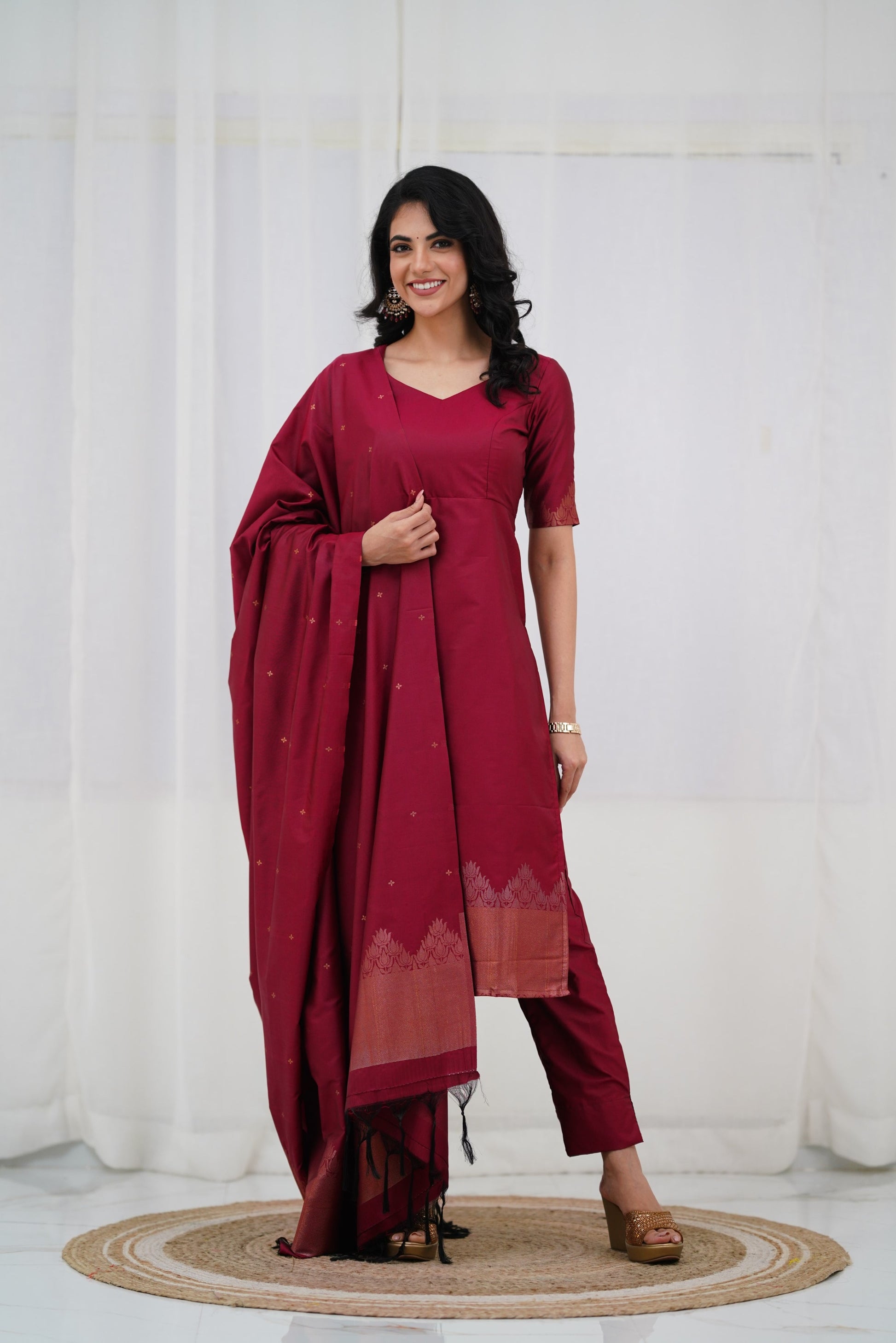 Graceful Pink Straight Cut Kurti Pant Set with Golden Zari Detailing & Matching Dupatta