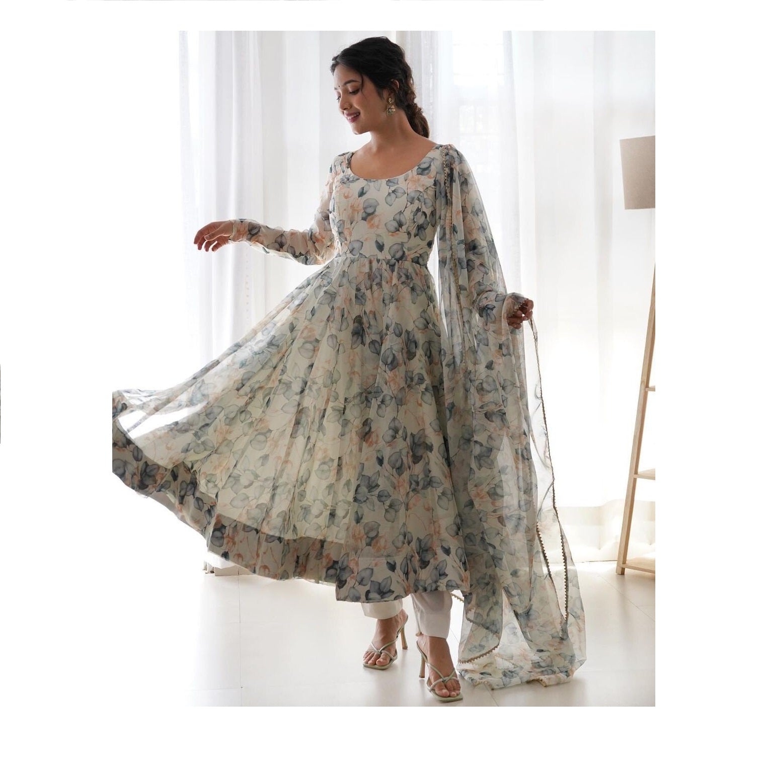 Stylish Fancy Trendy White Printed Georgette Anarkali Gown Set With Dupatta