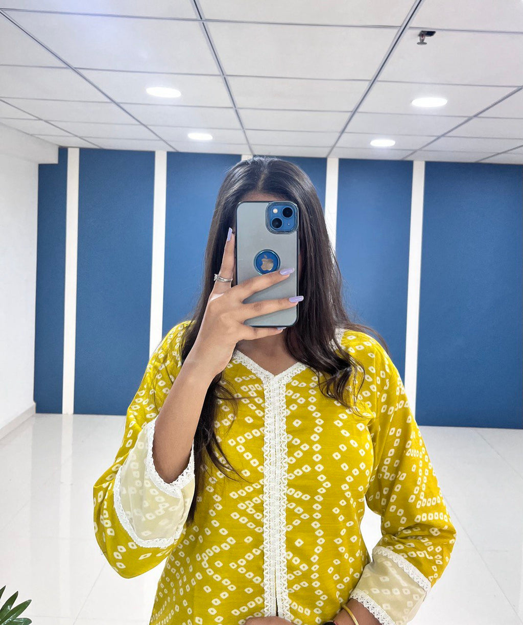 Lovely Bandani Print Rayon Kurti with Pant Set!