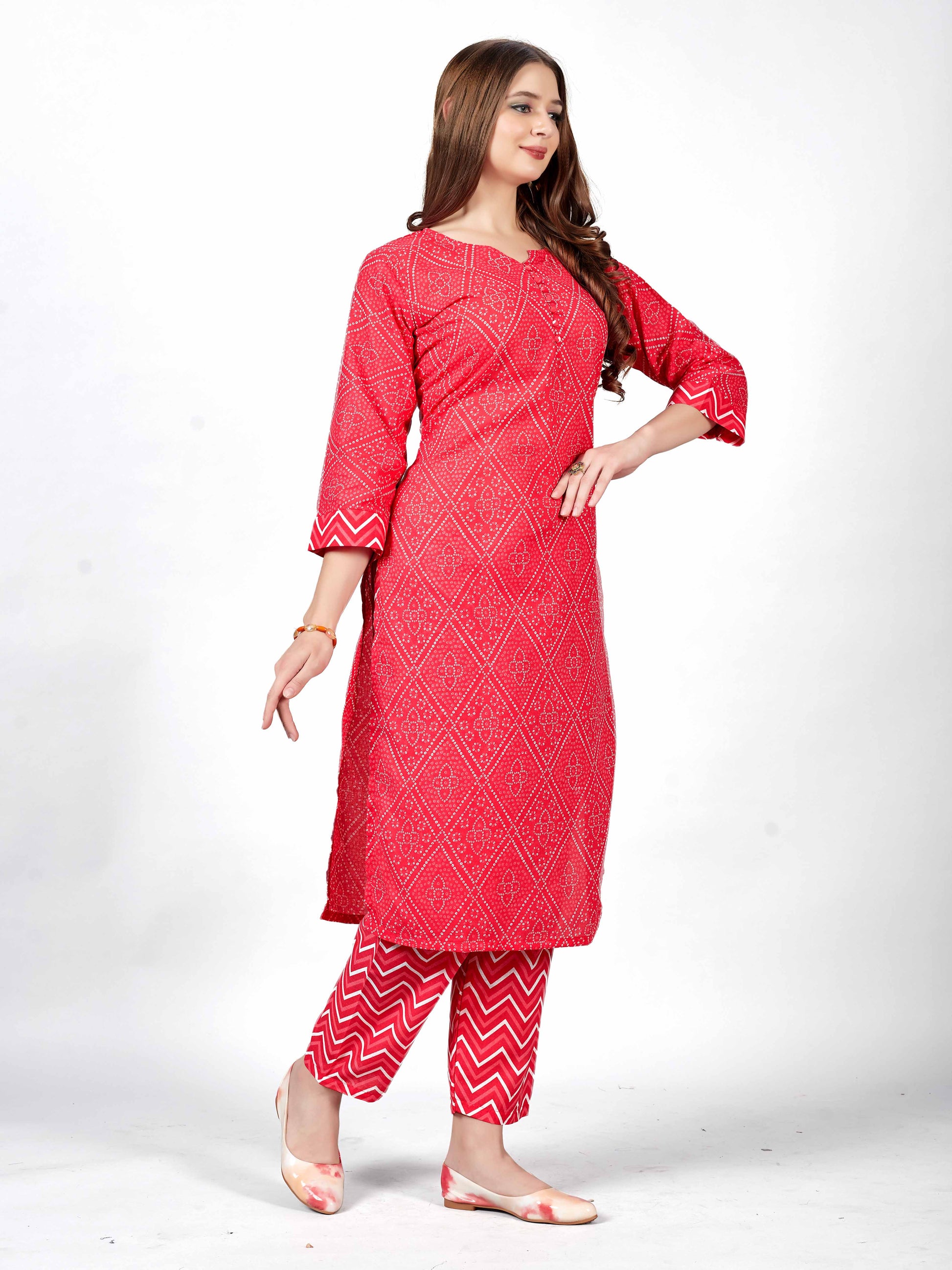 Perfect Pairing Two-Piece Cotton Kurti with Pant!