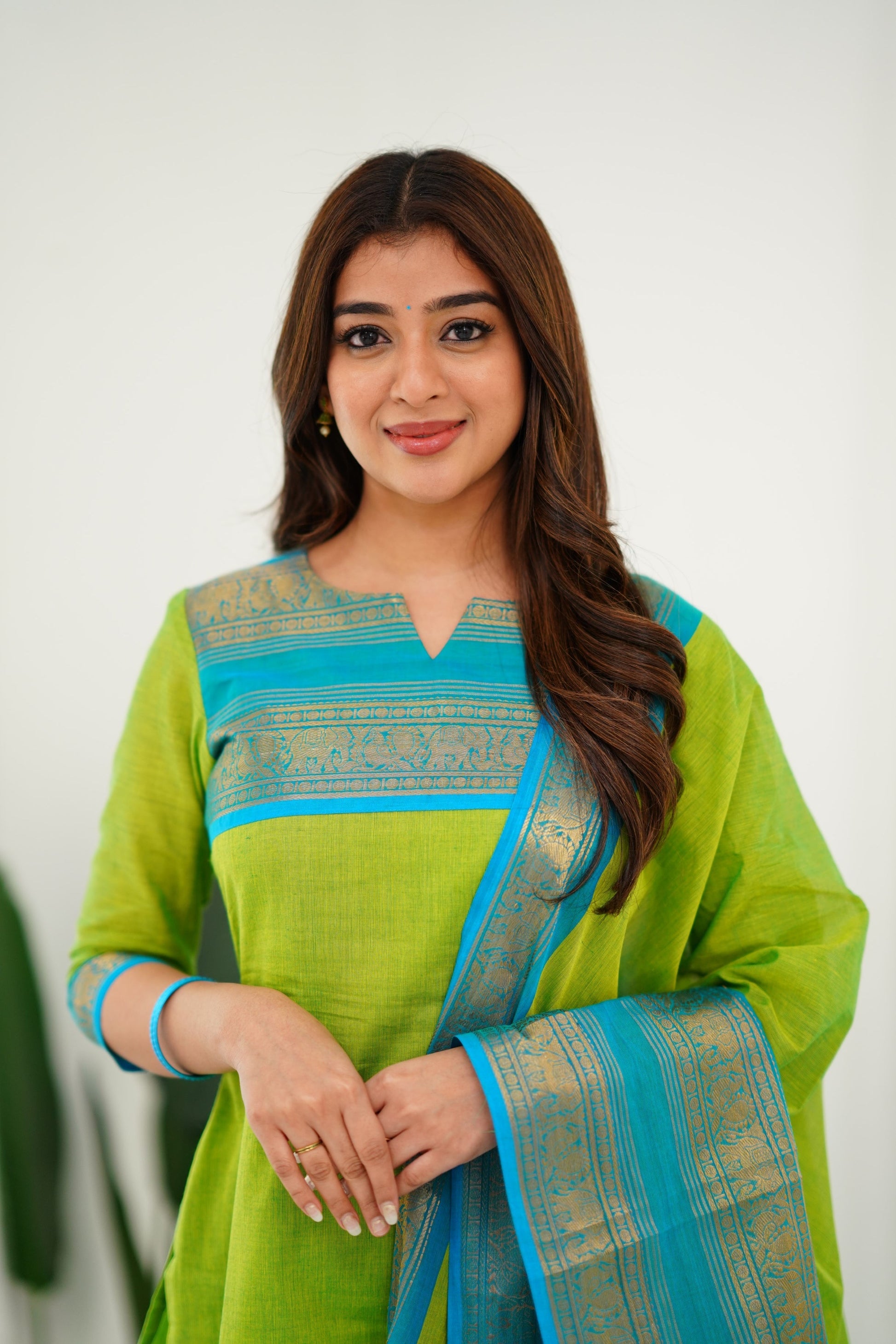 Delicate Light Green Cotton Kurta Set with Pink Border – Perfect for Every Day