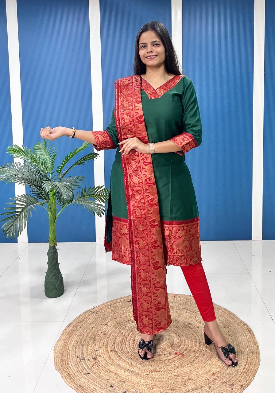 Bottle Green Cotton Kurti Set with Maroon Tone Border – A Perfect Blend of Tradition and Style