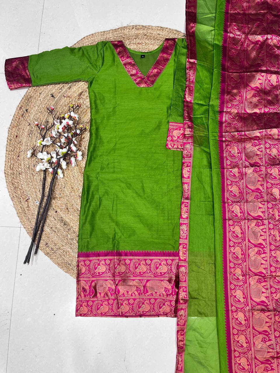 Fresh Light Green Cotton Kurta Set with Pink Tone Border – Graceful and Vibrant
