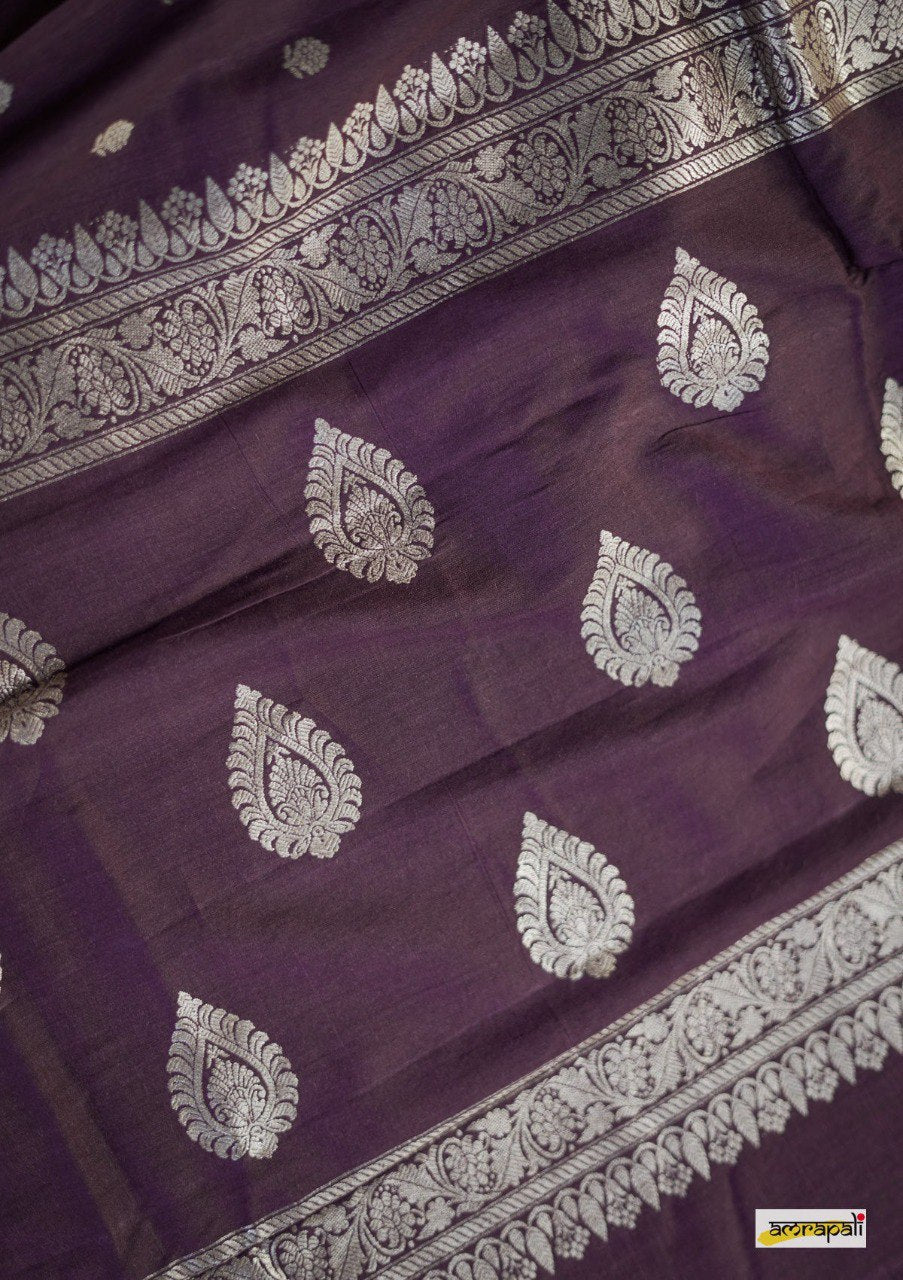 Lilaan Soft Slab Cotton Saree with Rich Weaving Blouse Elegant & Comfortable