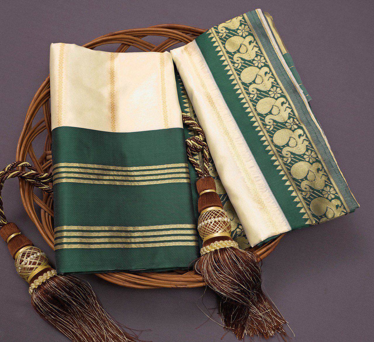 Beautiful Art Silk Jacquard Border Saree With Unstitched Running Blouse