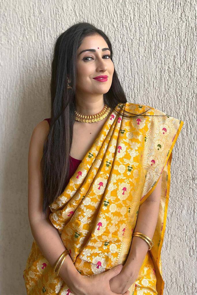 New Lounching Beautiful Art Silk Jacquard Border Saree