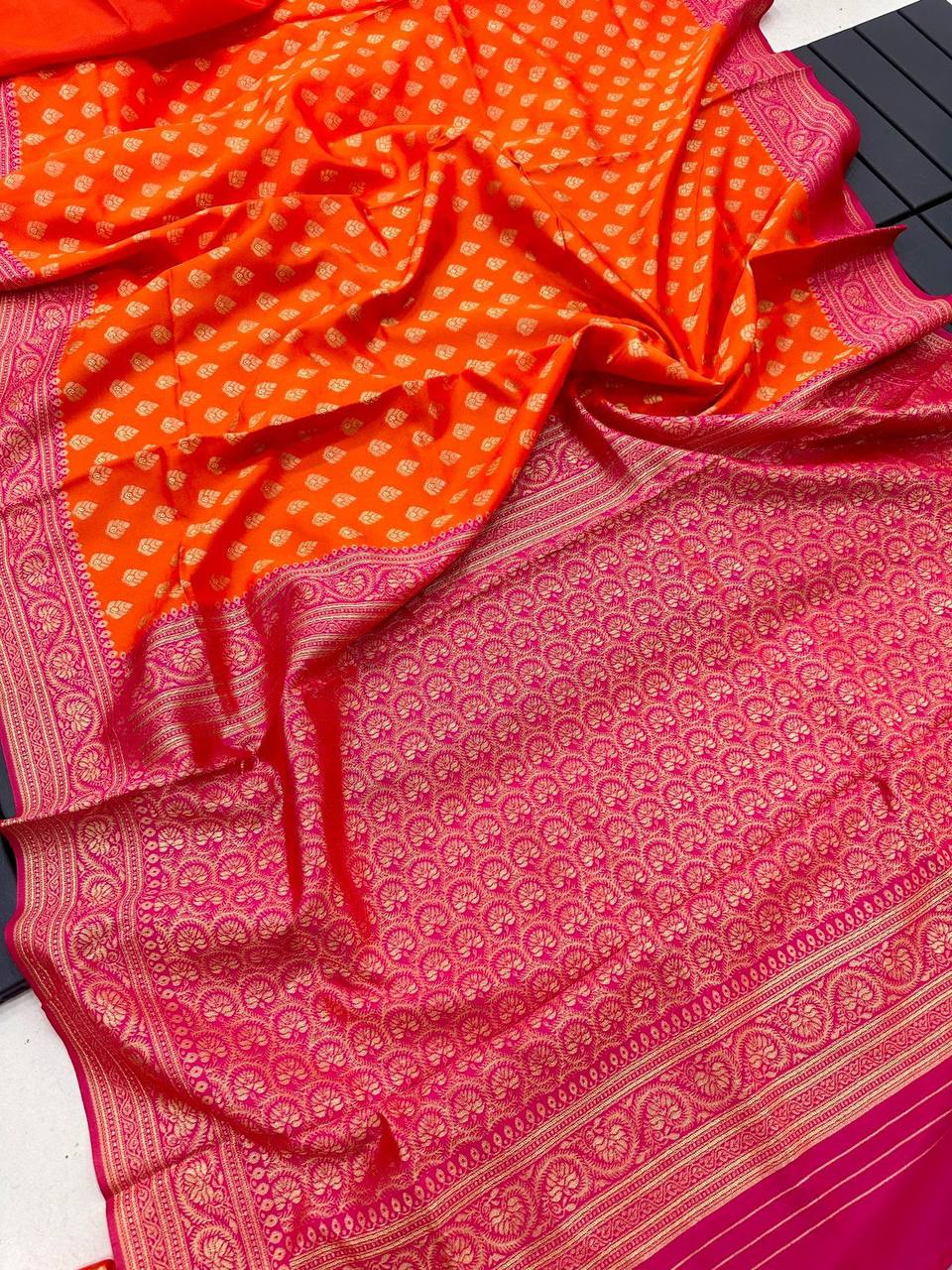 Beautiful Art Silk Jacquard Border Saree Wedding Wear Party