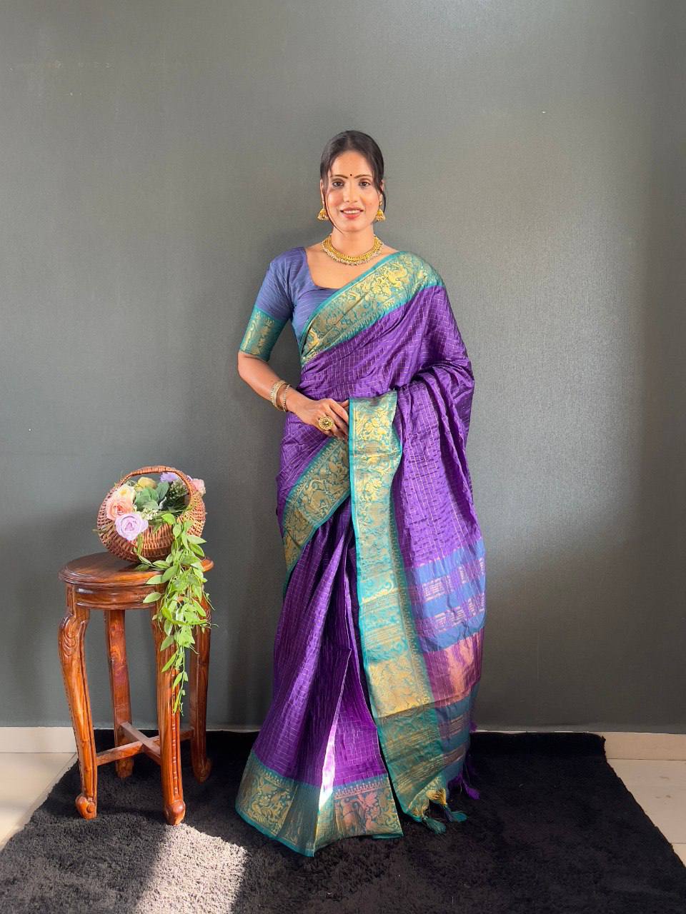 We Launching mercerised cotton silk in Exclusive border Self Viweing design