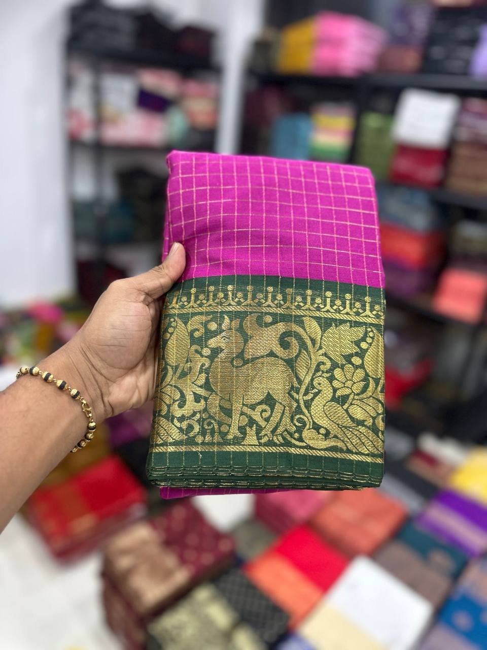 We Launching mercerised cotton silk in Exclusive border Self Viweing design