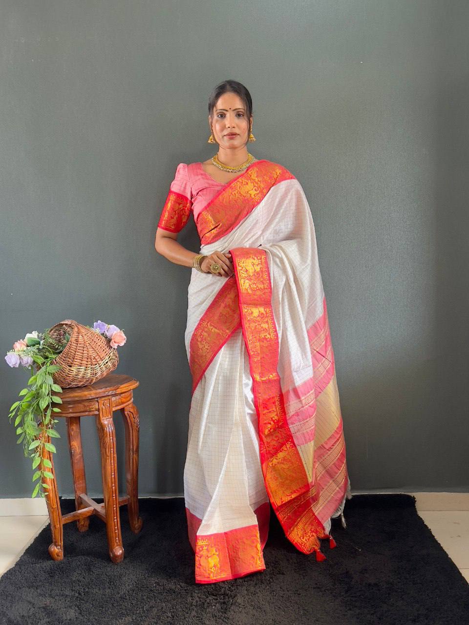 We Launching mercerised cotton silk in Exclusive border Self Viweing design