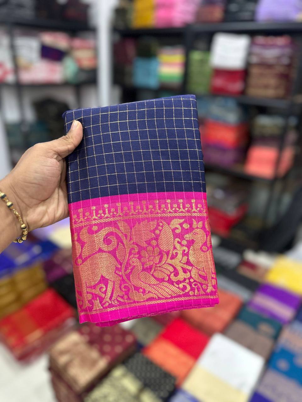 We Launching mercerised cotton silk in Exclusive border Self Viweing design