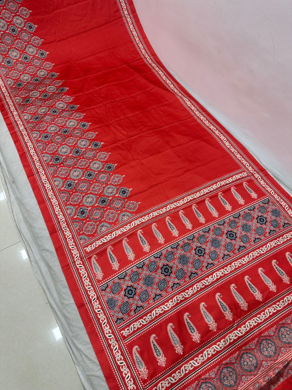 We Launching premium gaji silk saree