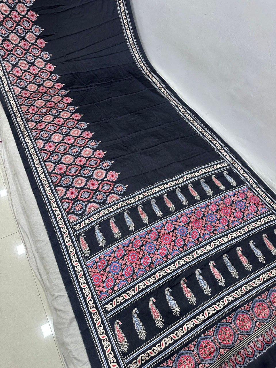 We Launching premium gaji silk saree