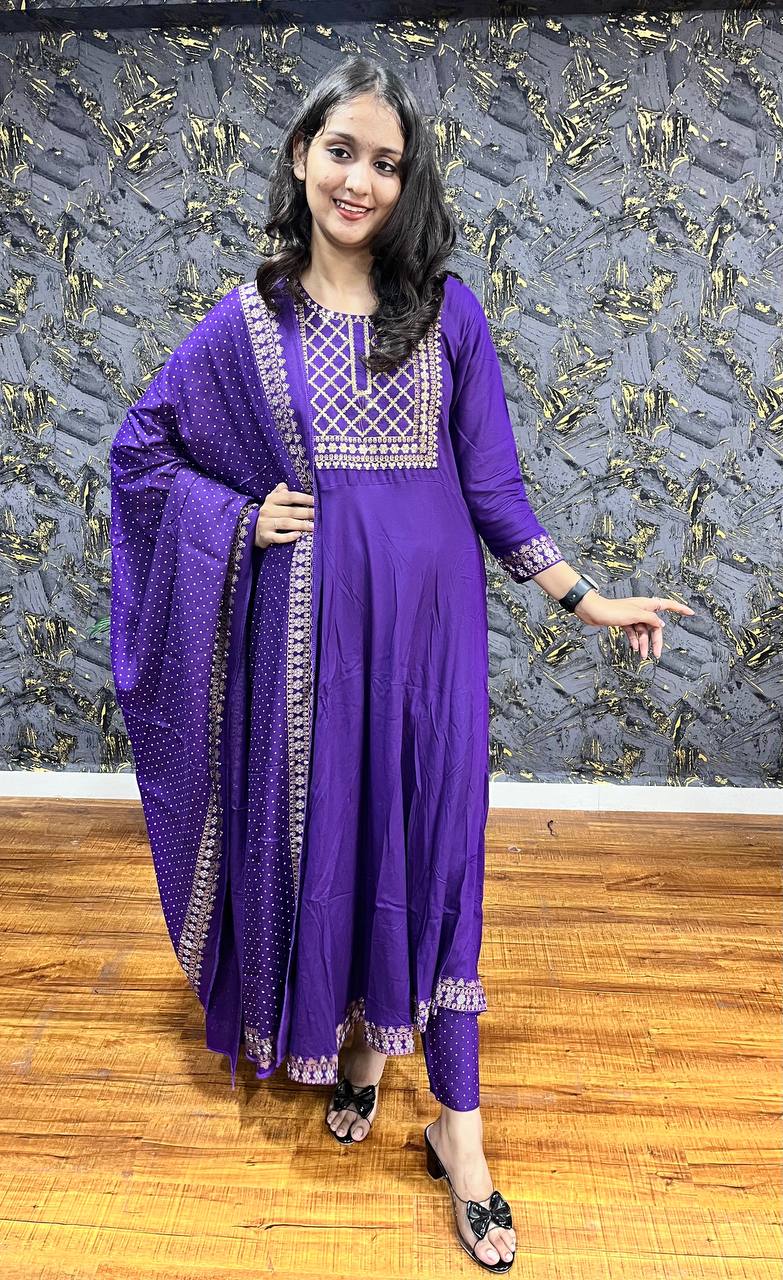 New Premium Beautiful Printed Designer Rayon Traditional Kurti With Pant And Dupatta Set Embroidery Work