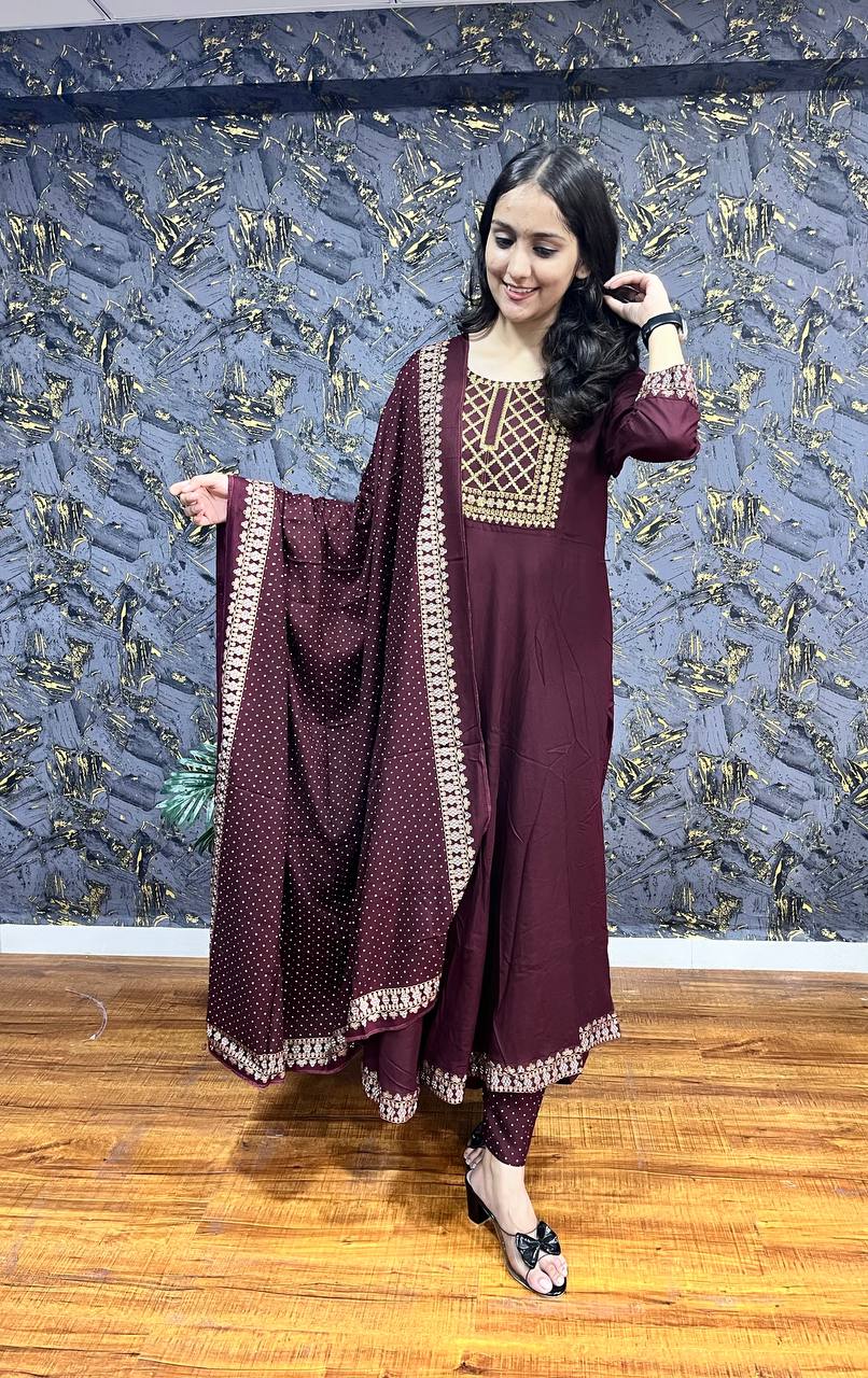 New Premium Beautiful Printed Designer Rayon Traditional Kurti With Pant And Dupatta Set Embroidery Work