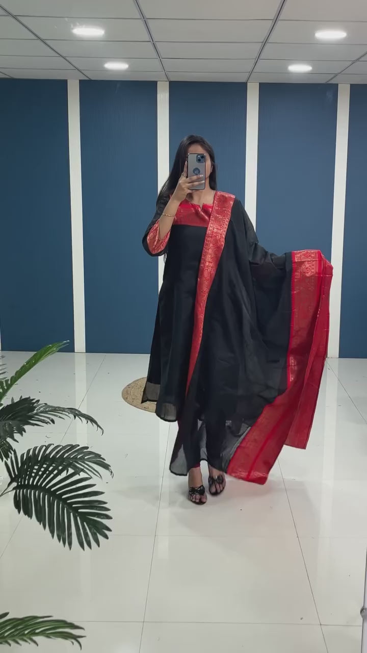Stunning Black Cotton Kurta Set with Red Border – Effortless Style and Vibrant Contrast