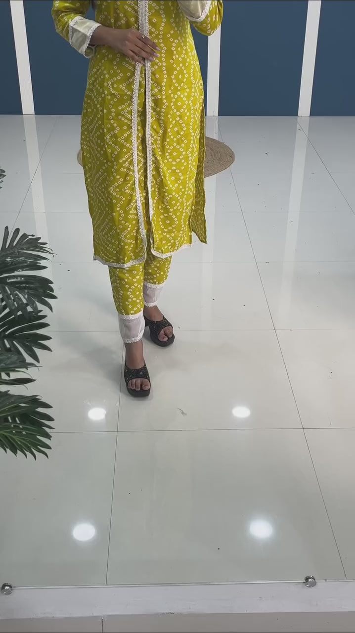 Lovely Bandani Print Rayon Kurti with Pant Set!