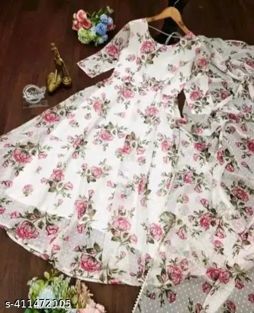 Designer Special White Flower Printed Beautiful Georgette Anarkali Gown Dupatta